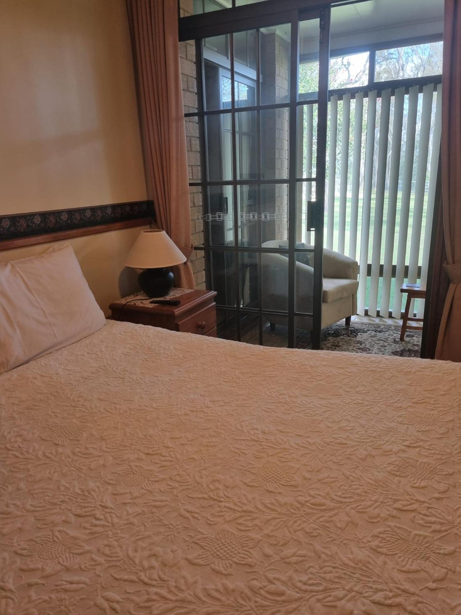 Hill Top Country Guest House Lovedale Exterior foto